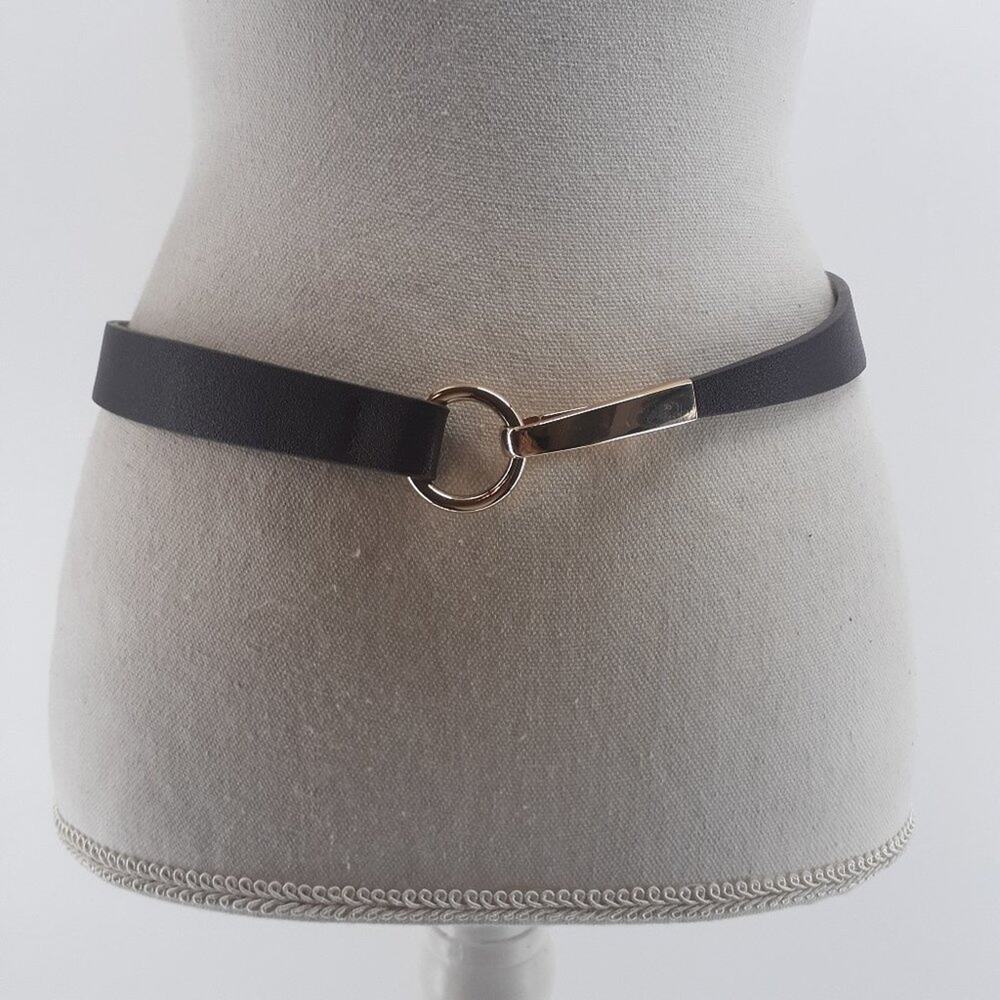 Ann Taylor Loft Burgundy Red Faux Leather Imitation Gold Tone Buckle Size Small